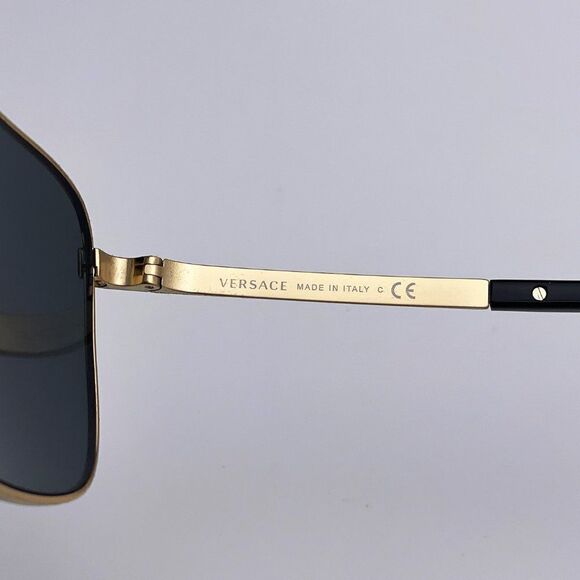 NEW Versace VE2238 143687 Gold Matte Black Gray Rectangle Metal Unisex Sunglasse main image 3